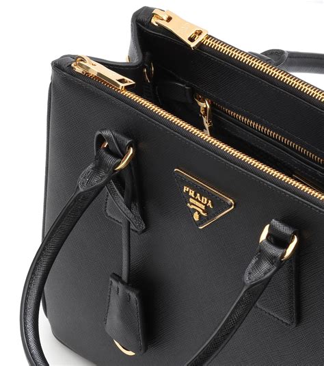 prada safiano schwarz|Black Saffiano Leather Shoulder Bag .